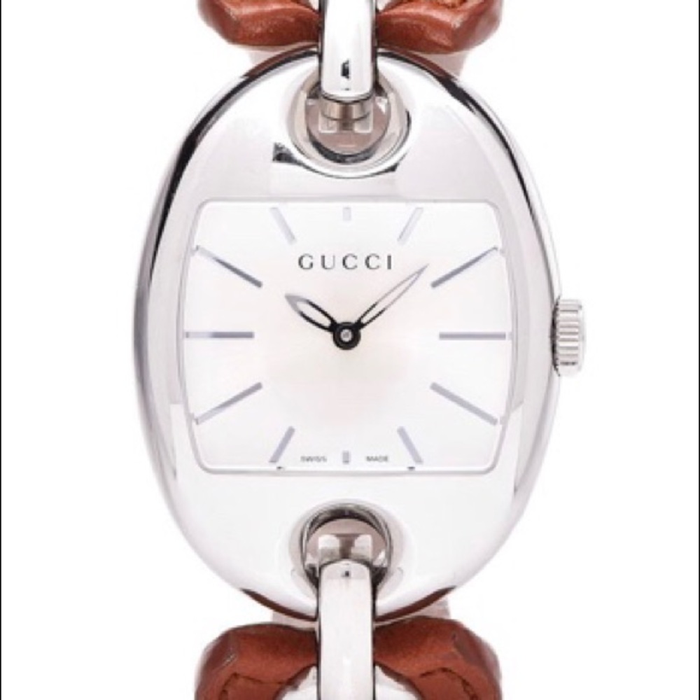 Gucci stainless steel calfskin watch